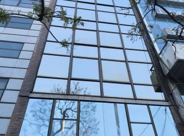Oficina comercial · 80m² · 3 Ambientes · Exclusivo Semi Piso Edificio con Imagen Corporativo Oficina de 80 m² Amoblado! Oportunidad!