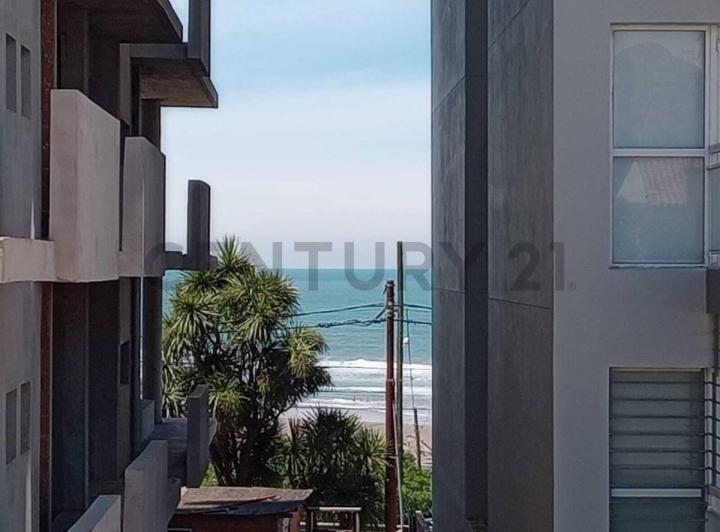 Departamento · 96m² · 4 Ambientes · 1 Cochera