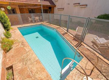 Casa · 394m² · 6 Ambientes · 1 Cochera · Venta Casa 6 Ambientes en Ramos Mejia Apto Credito