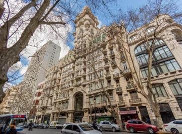 Oficina comercial · 130m² · 4 Ambientes · Oficina 130 m² en Monserrat.