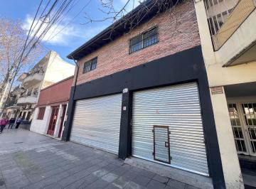 Local comercial · 350m² · 1 Ambiente · 3 Cocheras · Local/deposito Sobre Gaona, Planta Libre con Oficinas