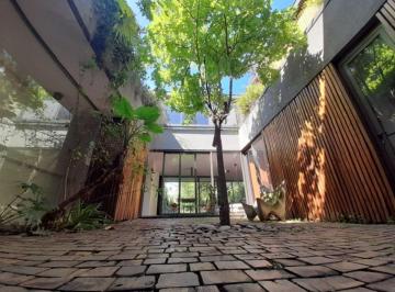 Casa de 7 ambientes, San Isidro · Casa Moderna en Lomas de San Isidro