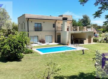 Casa · 277m² · 4 Ambientes · 4 Cocheras · Venta Casa en El Campo Cardales