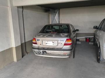 Garage · Cochera en Venta Chacarita!