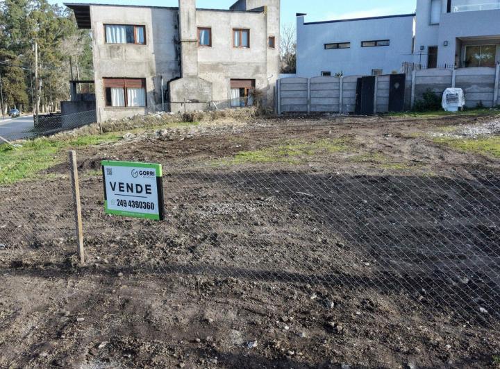 Terreno · 690m²
