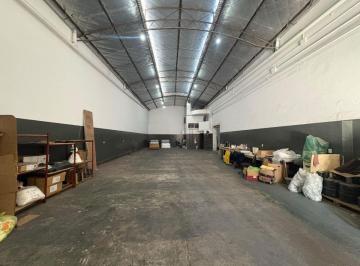 Bodega-Galpón , General San Martín · Galpón con Local 731 m² S/pte. Perón Esq. 127 - Castro
