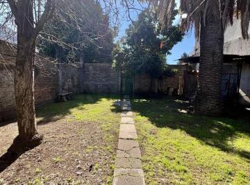 Casa · 300m² · 4 Ambientes · 1 Cochera · Venta Casa 4 Amb con Patio, Terraza y Cochera - Palomar