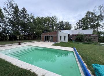 Quinta vacacional · 140m² · 3 Ambientes · 3 Cocheras · Casa Quinta en Venta en Guernica, Presidente Perón, G. B. a. Zona Sur