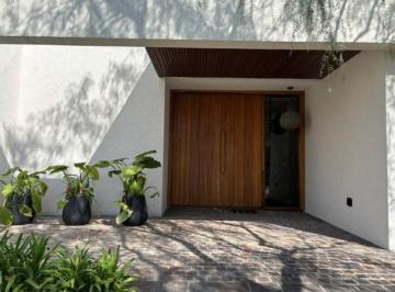 Casa · 600m² · 7 Ambientes · 2 Cocheras · Casa en Venta en Santa Barbara, Tigre, G. B. a. Zona Norte