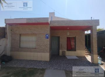 Casa · 112m² · 4 Ambientes · 1 Cochera · Casa en Centenario