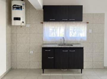 Casa · 75m² · 2 Ambientes · Casa en Venta, 1 Dormitorio en Barrio Las Marías