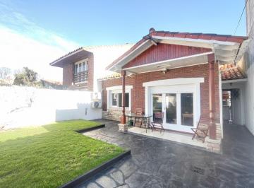 Casa de 3 ambientes, Mar del Plata · Chalet 3 Ambientes Los Troncos