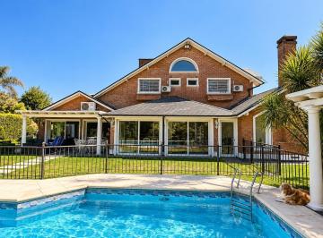Casa · 345m² · 6 Ambientes · 6 Cocheras · Casa en Venta en Country Club Banco Provincia – 6 Ambientes