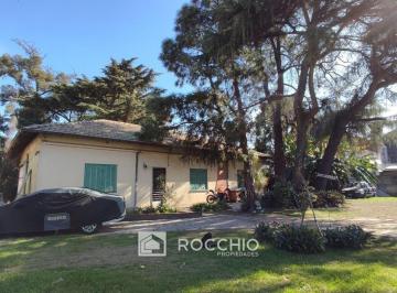 Terreno · 200m² · 5 Ambientes · 4 Cocheras · Venta Casa 5 Ambientes. | Boulevard Ballester 6770