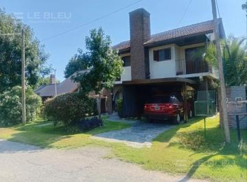 Casa · 184m² · 5 Ambientes · 2 Cocheras · Casa Reciclada Estilo Campo en Country Aranzazu – Muy Buen Estado