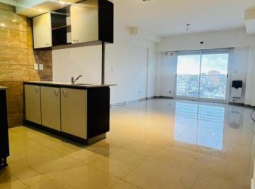 Departamento de 1 ambiente, Villa General Mitre · Monoambiente Super Luminoso con Balcon en Alquiler