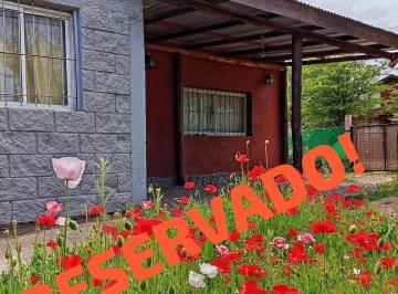 Casa · 128m² · 3 Ambientes · 1 Cochera · Casa en Villa Giardino con Vista a Las Sierras