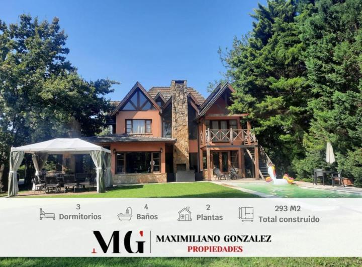 Casa · 253m² · 6 Ambientes · 1 Cochera