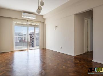 Departamento · 66m² · 3 Ambientes · Venta Departamento de 3 Ambientes en Almagro Al Frente con Vista Abierta