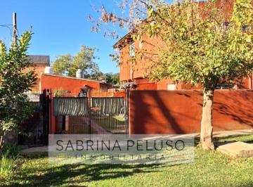 Casa · 150m² · 6 Ambientes · 1 Cochera · Venta 3 Departamentos Moreno Inversión