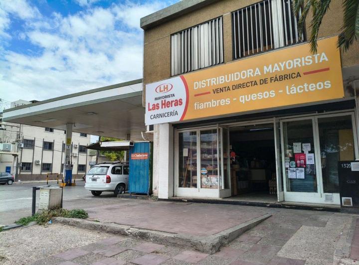 Local comercial · 345m²