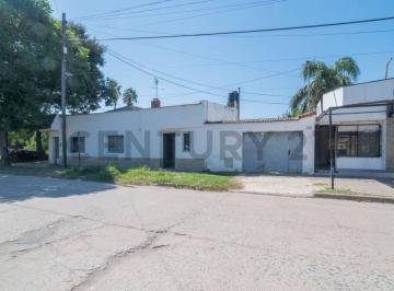 Casa · 120m² · Venta Casa y Locales - Santo Tomé