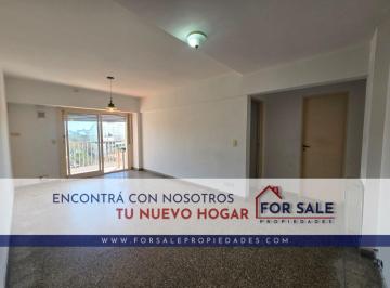 Departamento de 2 ambientes, Monte Castro · Departamento 2 Ambientes Al Frente con Balcón Aterrazado