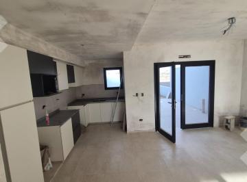 PH · 115m² · 4 Ambientes · 1 Cochera · PH en Capital
