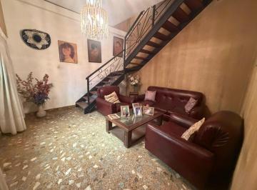 PH · 90m² · 3 Ambientes · PH en Venta de Tres Ambientes a Refaccionar en Ciudadela