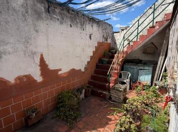 PH · 64m² · 3 Ambientes · PH en Parque Patricios - Sin Expensas - 3 Ambientes 84.69 m²