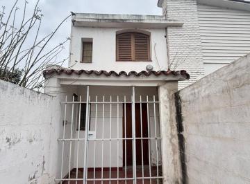Casa de 8 ambientes, Córdoba · B° Crisol Venta Oportunidad Casa 4 Dorm
