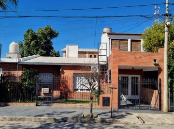 Foto · Propiedad en Dos Plantas - Casa 3 Dorm. + Depto Independiente 2 Dorm. - Ideal Inversores