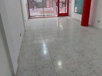 Local comercial · 56m² · Local de Sup 56 m² Pleno Centro! Esmeralda 600