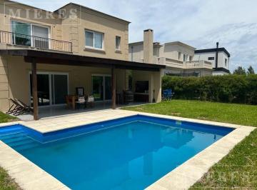 Casa · 220m² · 7 Ambientes · Casa en Venta en Los Castaños, Nordelta
