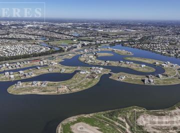 Terreno · 992m² · Lote en Venta Al Lago Central en Los Puentes, Nordelta