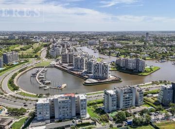 Departamento · 174m² · 4 Ambientes · 2 Cocheras · Penthouse en Venta en Indigo Nordelta