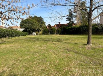 Terreno · 951m² · Lote Interno de 951 m² en Venta en Castores, Nordelta