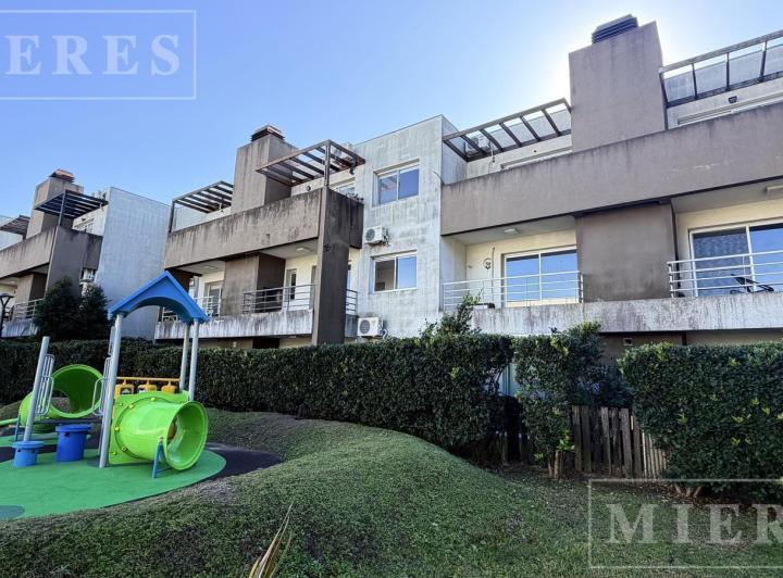 Departamento · 50m² · 2 Ambientes · 1 Cochera