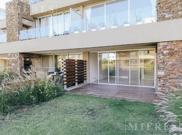 Departamento · 77m² · 3 Ambientes · 1 Cochera · Departamento 3 Ambientes en Pb con Jardín en Alquiler. Las Piedras, Nordelta.