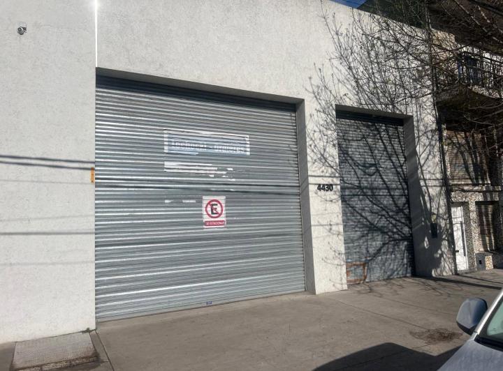 Local comercial · 330m²