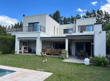 Foto 1 · Barrio Cerrado La Comarca - Casa Alq. Temporario Usd 3.600 (Men.)