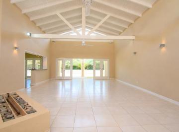 Casa · 801m² · 6 Ambientes · Casa en Santo Tome