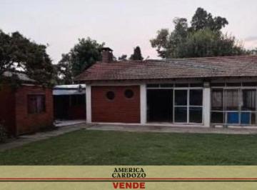 Casa de 4 ambientes, Moreno · Venta Casa Quinta 985 m² Gran Dimension Pileta Quincho Techado Parrilla