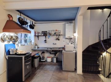 PH · 178m² · 4 Ambientes · PH Al Frente - Sin Expensas - Reciclado con Terraza