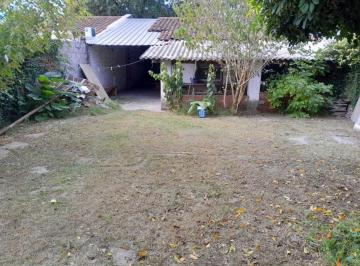 Casa de 3 ambientes, Almirante Brown · Chalet en Longchamps