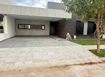 Casa de 5 ambientes, Córdoba · Casa en Venta en Greenville 2