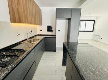 PH · 130m² · 3 Dormitorios · 2 Cocheras · Duplex en Venta de 3 Dorm. en Miradores de Manantiales II