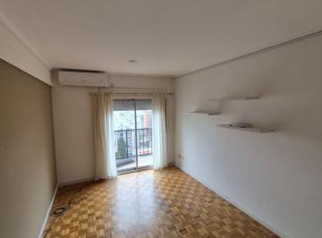 Departamento de 2 ambientes, Belgrano · Torre Perimetral, Distribución Estilo "Quartier". Dos Ambientes con Amplia Cocina. Todo Luz y Sol.