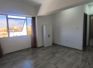 Oficina comercial · 30m² · 2 Ambientes · Oficina en Alquiler en Av San Martín Casi Rivadavia, Ciudad de Mendoza