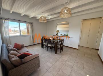 Departamento · 65m² · 4 Ambientes · 1 Cochera · Departamento en Alquiler Carrodilla Amoblado